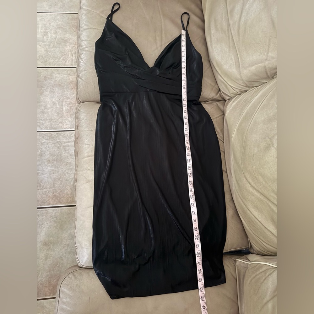 Mac Duggal Black V-Neck Midi Slip Dress - Picture 14 of 16